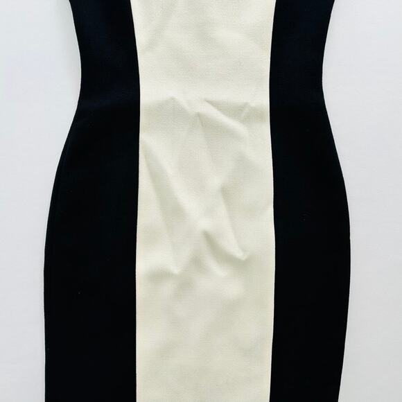 Michael Kors Collection Black Cream Crepe Pencil Dress Size 4 Cocktail Party - Picture 4 of 9